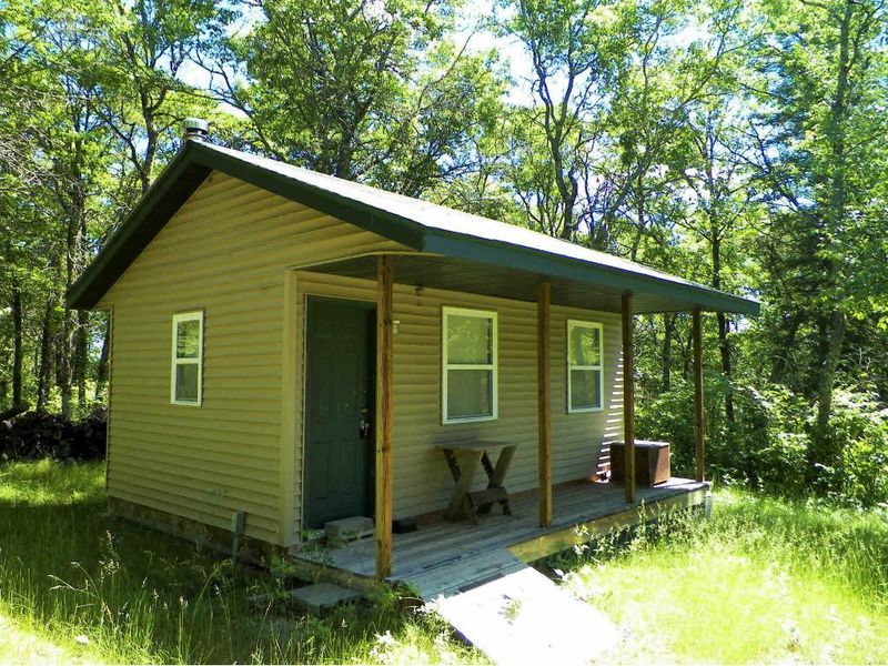 26069 Elk Haven Dr, Nevis, MN 56467