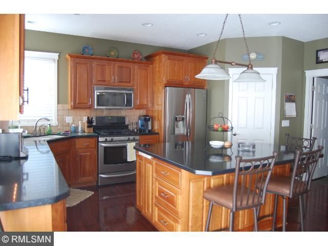 6239 104th Cir N, Brooklyn Park, MN 55443