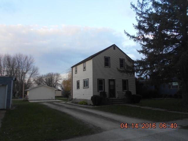 229 2nd St, Blooming Prairie, MN 55917