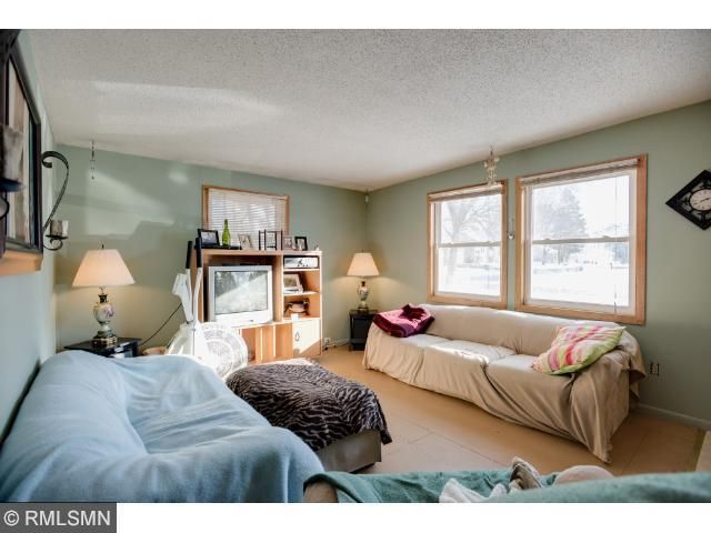 807 2nd SW, Forest Lake, MN 55025