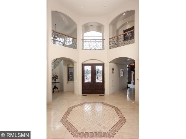 18286 Nicklaus Way, Eden Prairie, MN 55347