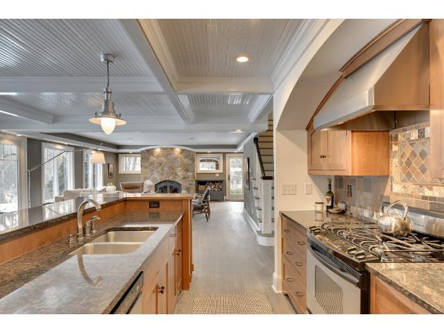 1952 Lucille Ln, Saint Cloud, MN 56303