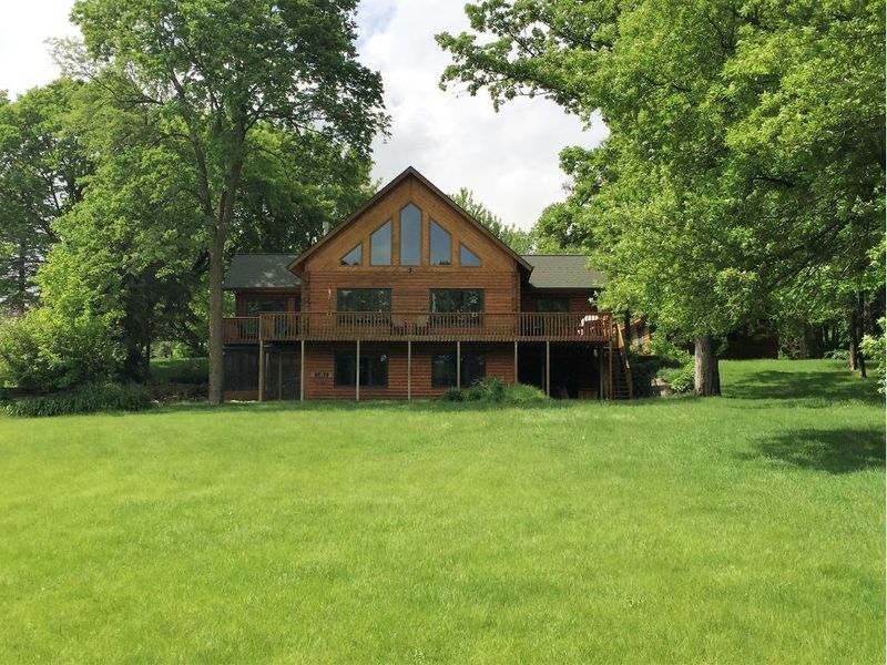 21424 Forest Hill Rd, Richmond, MN 56368