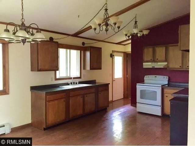 36213 Duxbury Rd, Sandstone, MN 55072