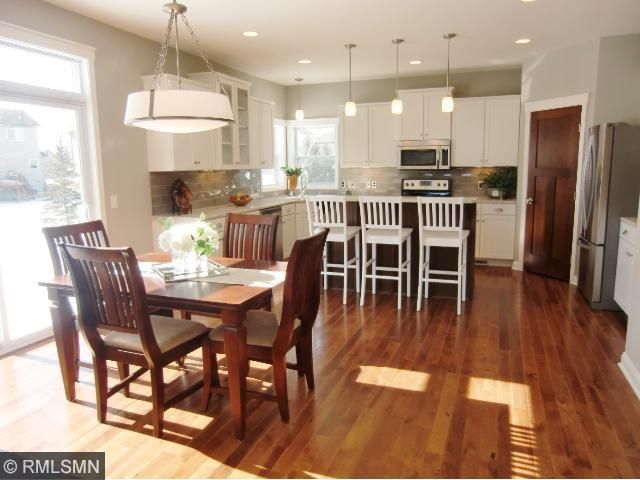 1632 Windy Ln, Waconia, MN 55387