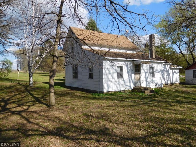 15481 Iris Rd, Little Falls, MN 56345