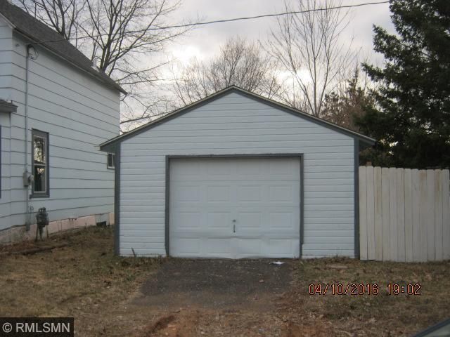 111 Commercial Ave S, Sandstone, MN 55072