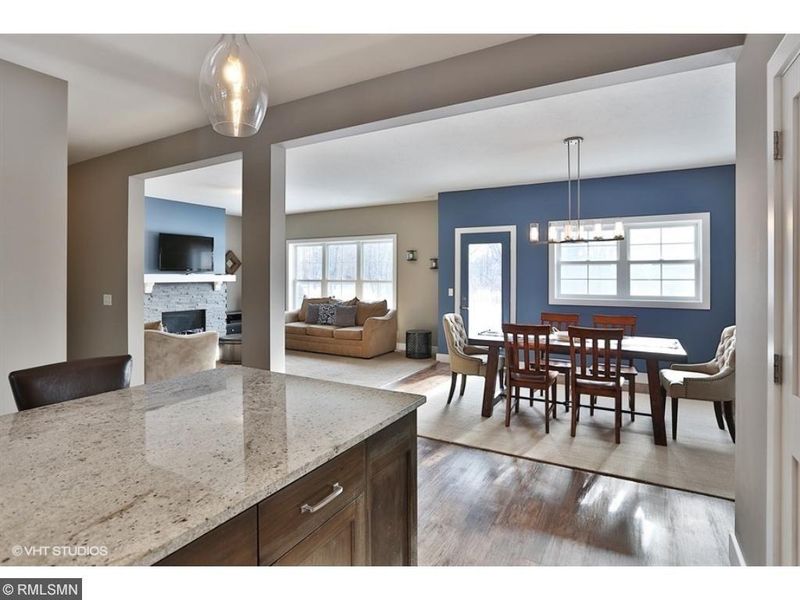 18261 S Diamond Lake Ct, Dayton, MN 55327