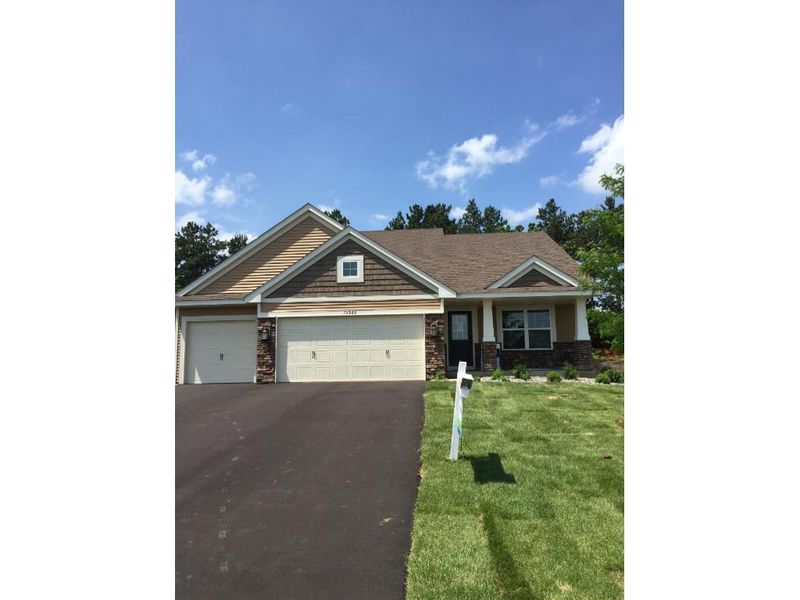 15982 Uranimite St NW, Ramsey, MN 55303