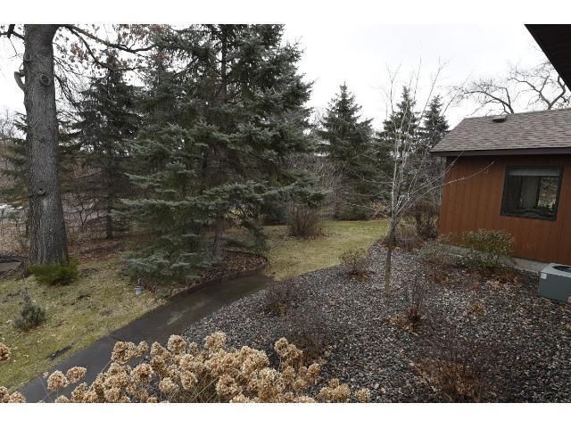 2555 E Rum River Dr S, Cambridge, MN 55008