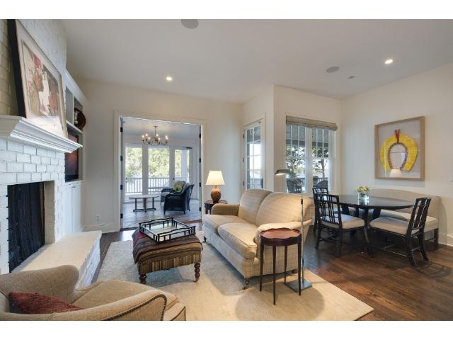 18150 Breezy Point Rd, Wayzata, MN 55391