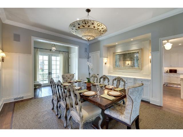18150 Breezy Point Rd, Wayzata, MN 55391