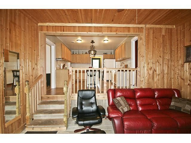 227 Silver Ave, Silver Lake, MN 55381