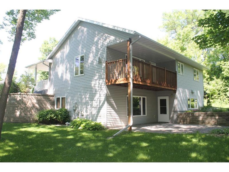 556 Forest Ln, Medford, MN 55049