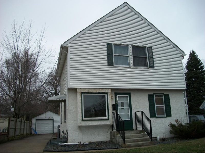 1145 Ottawa Ave, West Saint Paul, MN 55118