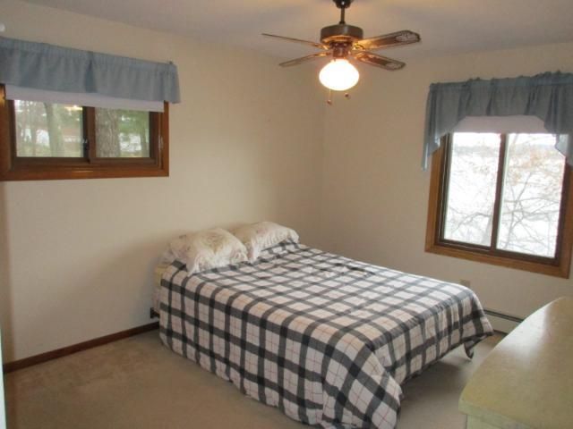 86 Breezy Bay St, Chetek, WI 54728