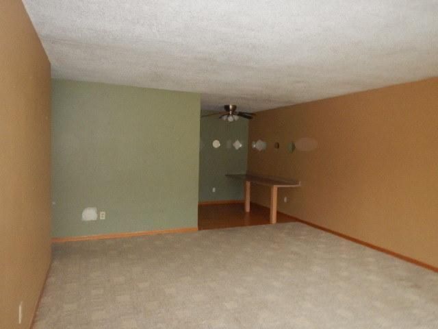 2007 122nd St E #B3, Burnsville, MN 55337