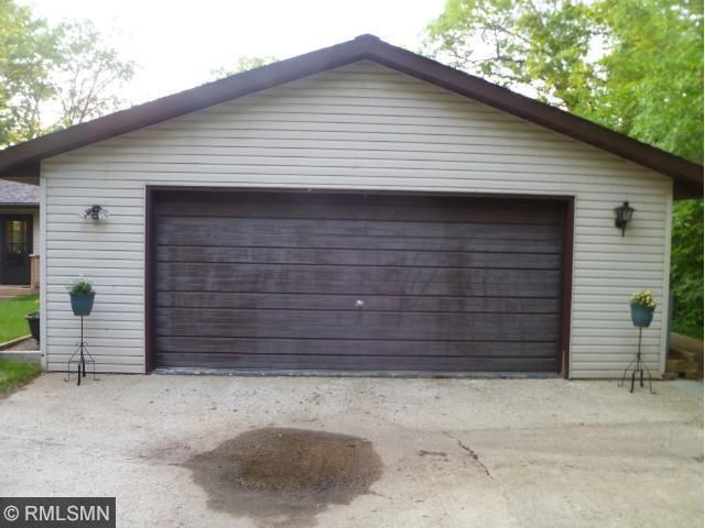 40298 Pinewood Ct, Browerville, MN 56438