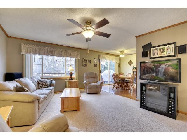 1657 Whitaker St, White Bear Lake, MN 55110