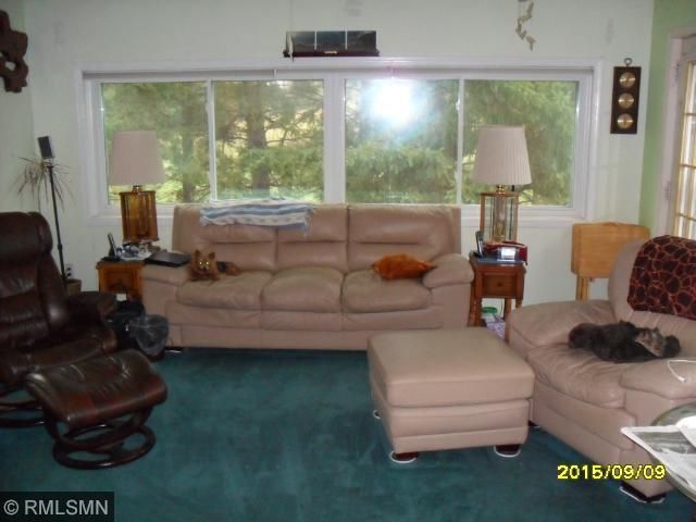 1097 357th Ave NW, Cambridge, MN 55008