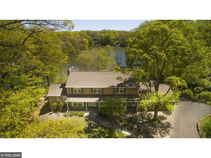 1520 Xanthus Ln N, Plymouth, MN 55447
