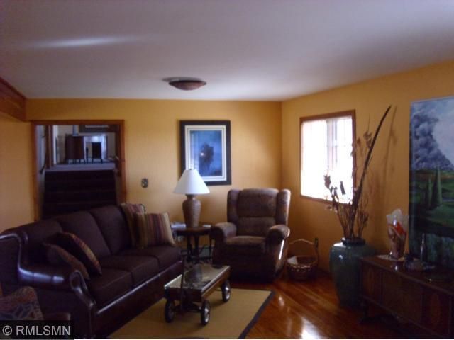 10852 Groningen Rd, Sandstone, MN 55072
