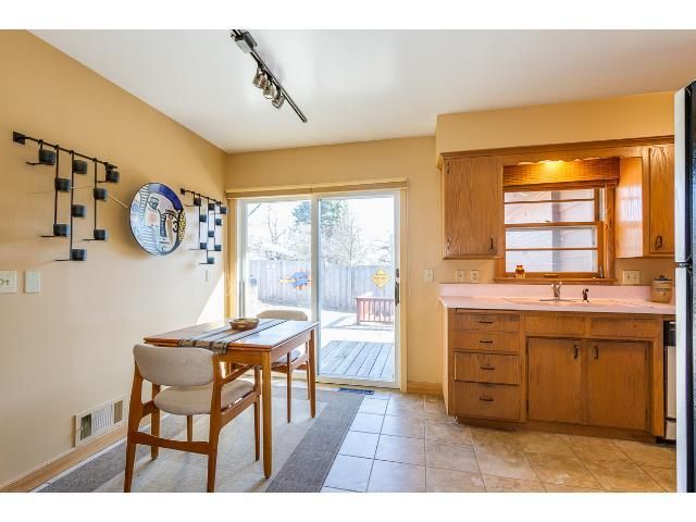 5221 Thotland Rd, Golden Valley, MN 55422