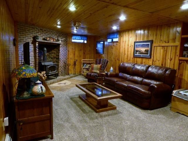 2902 County 45 NW, Hackensack, MN 56452