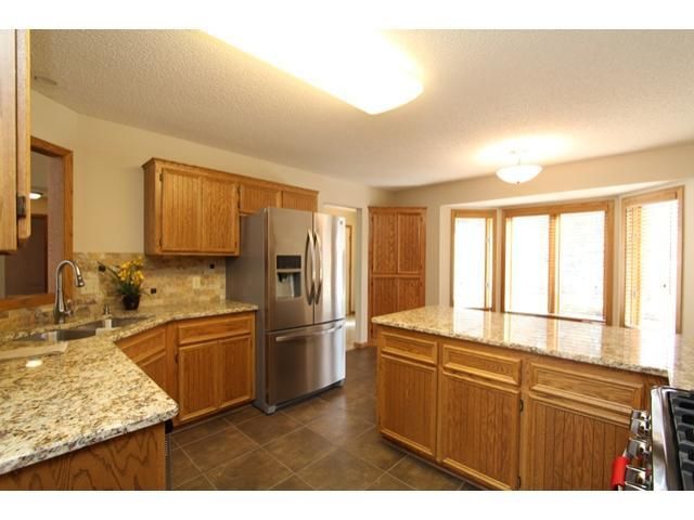 3983 Denmark Ave, Eagan, MN 55123