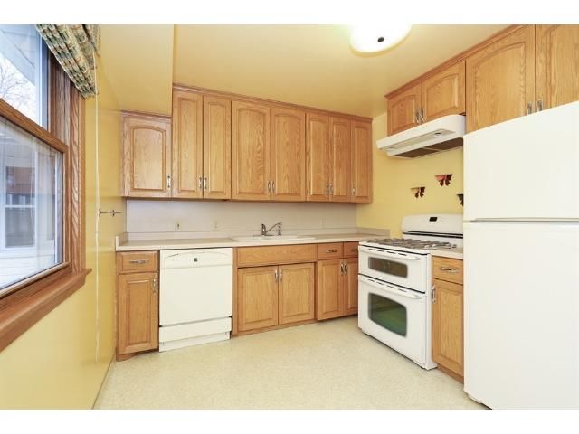 5634 E Glen Moor Rd, Minnetonka, MN 55345
