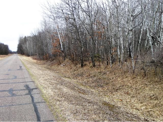 x 2 1/2 St, Cumberland, WI 54829