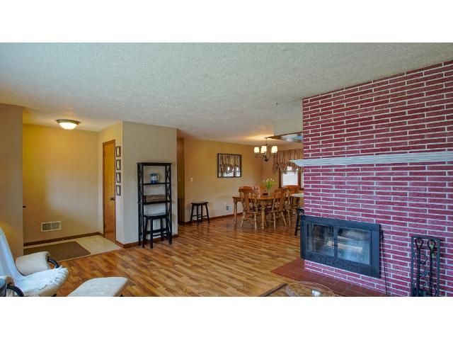 1751 Twin Bluff Rd, Red Wing, MN 55066