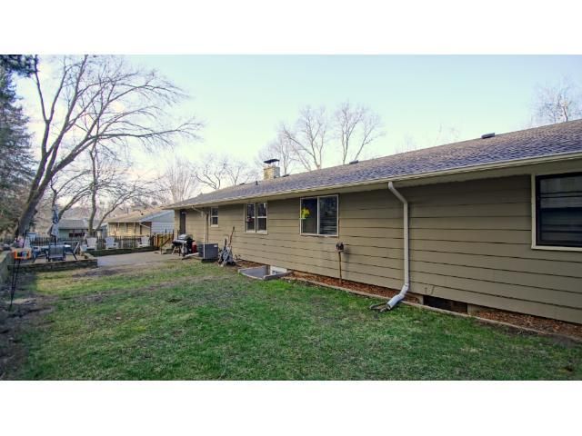 1751 Twin Bluff Rd, Red Wing, MN 55066