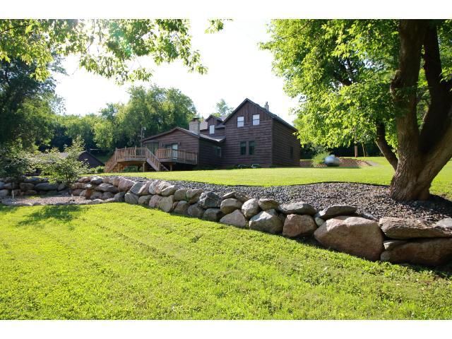 4080 Creek Rd, Chaska, MN 55318