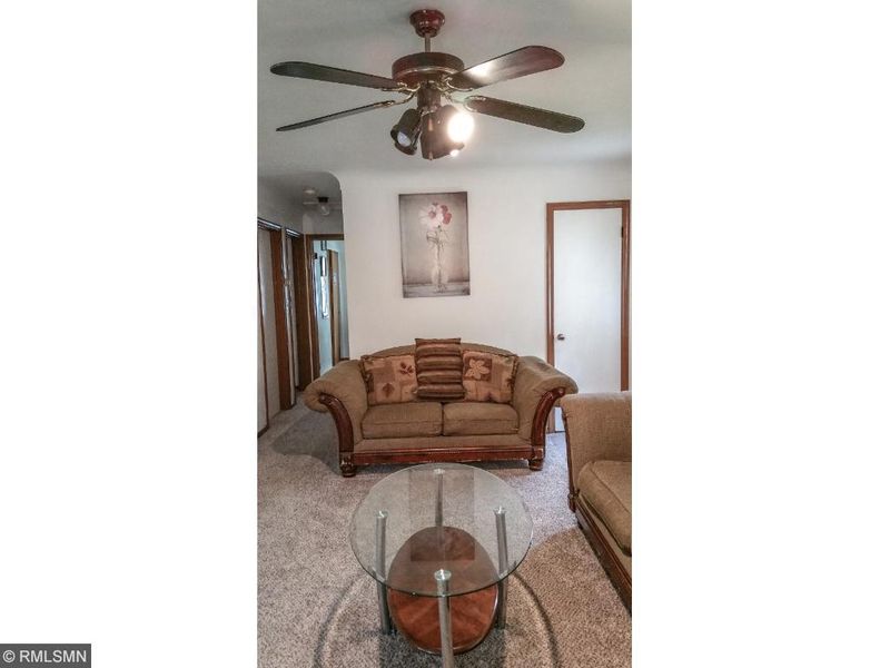 2091 Orange Ave E, Saint Paul, MN 55119