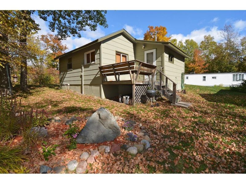 43198 Vista Rd, Isle, MN 56342