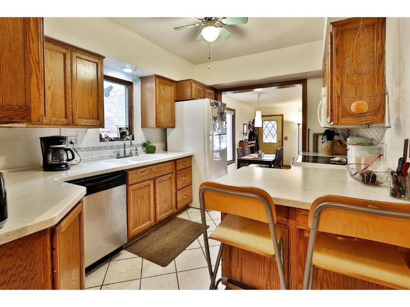 2808 34th Ave S, Minneapolis, MN 55406