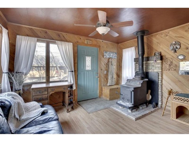 1712 Eagle Ln, Mound, MN 55364