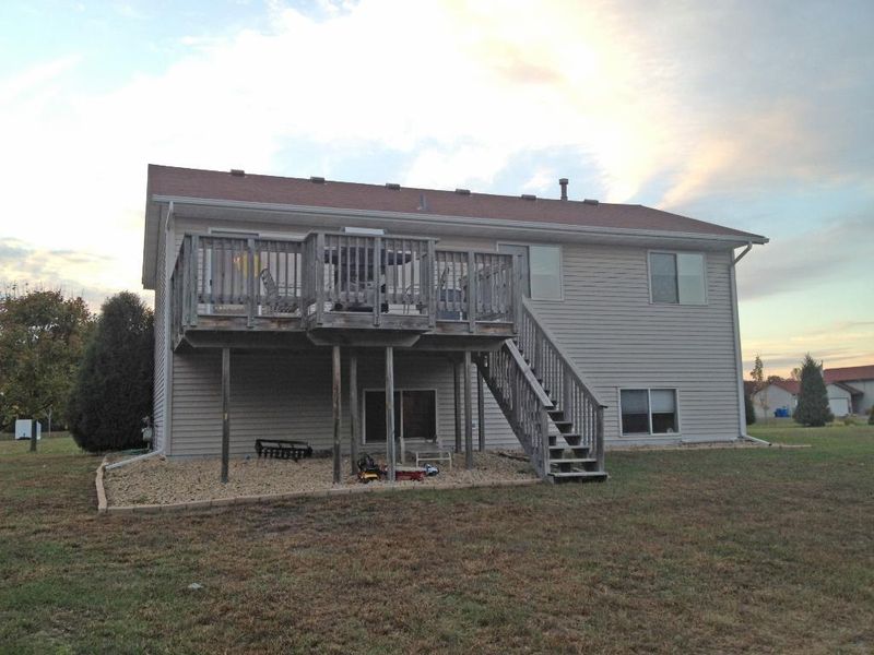 31441 Genesis Ave, Stacy, MN 55079