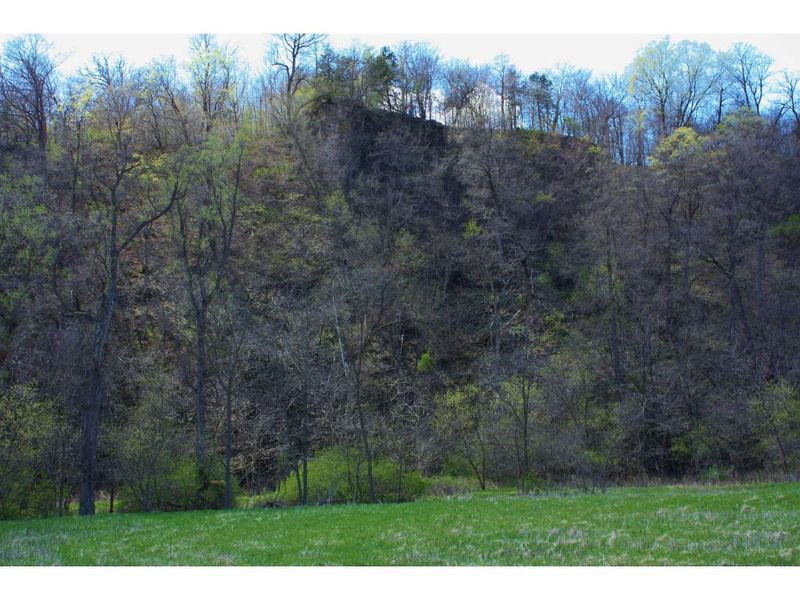 000 County Rd 105, Lanesboro, MN 55949