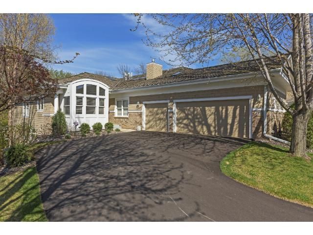 752 Widsten Cir, Wayzata, MN 55391