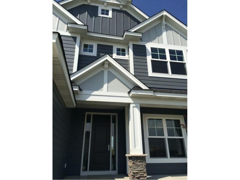 5745 Peony Ct, Plymouth, MN 55446