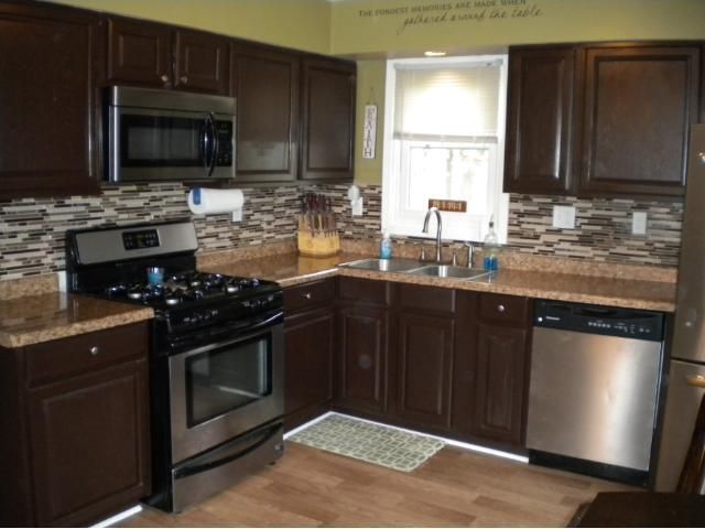 2666 Margaret Ave E, Maplewood, MN 55119