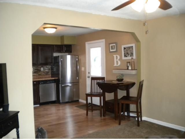2666 Margaret Ave E, Maplewood, MN 55119