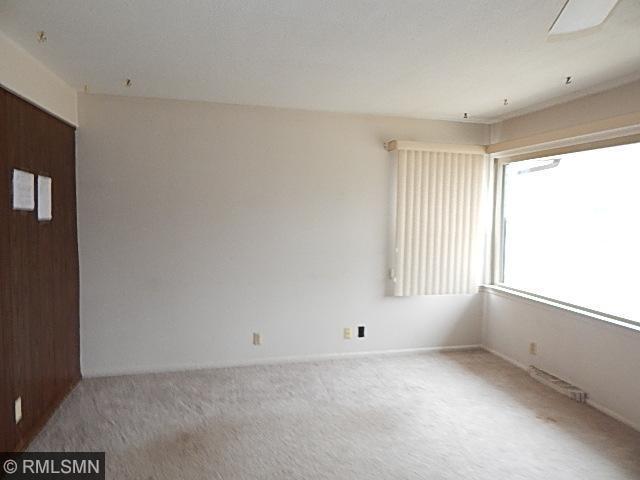 540 2nd Ave NE, Osseo, MN 55369