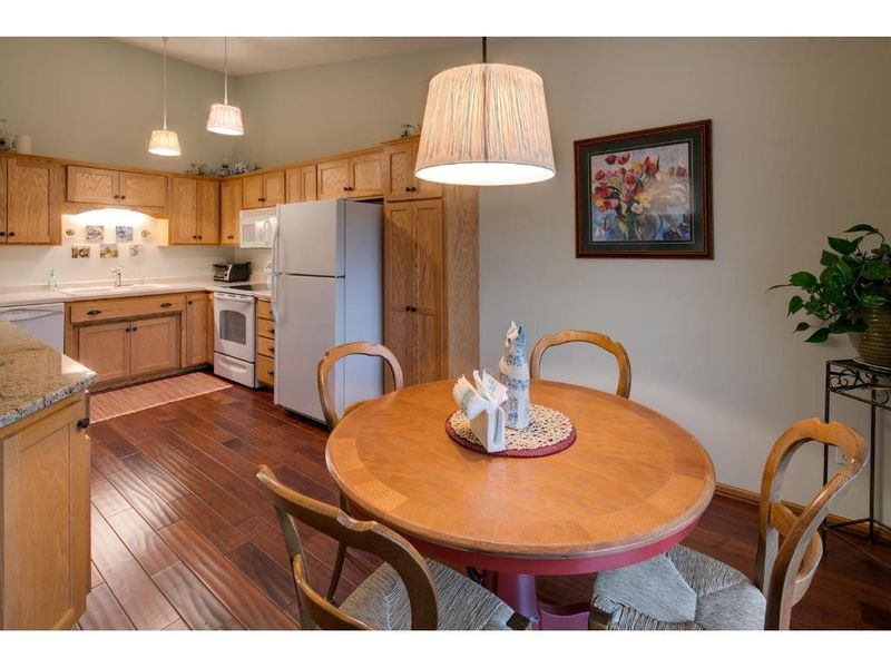 2364 14th St NW, New Brighton, MN 55112