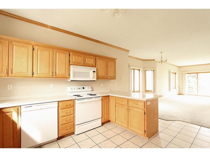 36 Portage Trl, Sauk Rapids, MN 56379