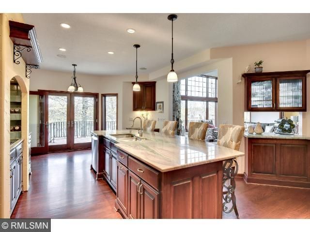 1930 Edgewater Pl, Victoria, MN 55386