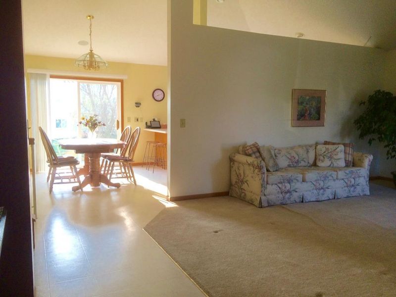 7787 Jonathan Ave S, Cottage Grove, MN 55016