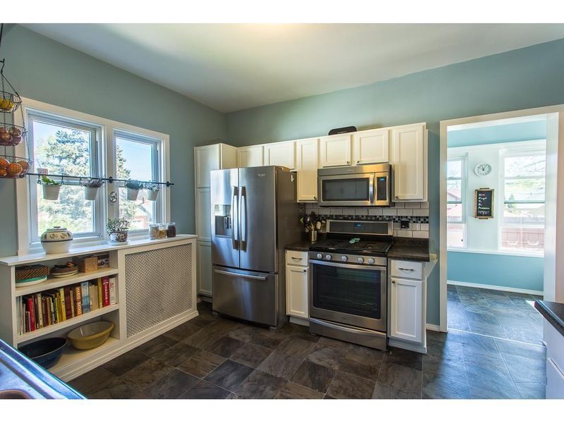 3901 Oakland Ave, Minneapolis, MN 55407